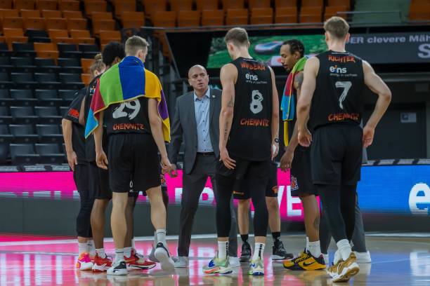 都展示了 都展示了