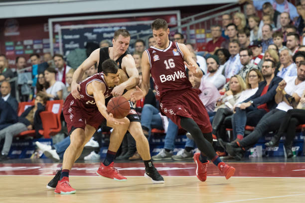 斯伤愈归队 斯伤愈归队